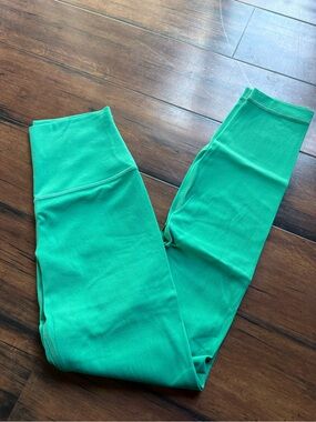 Lululemon align leggings 25” size 2 Maldives green